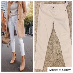 NWT Articles of Society White Skinny Jeans